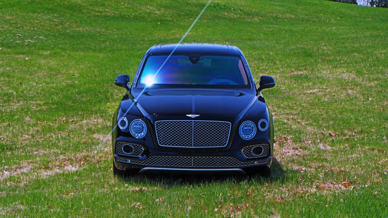 2018 Bentley Bentayga - Image 23 of 31