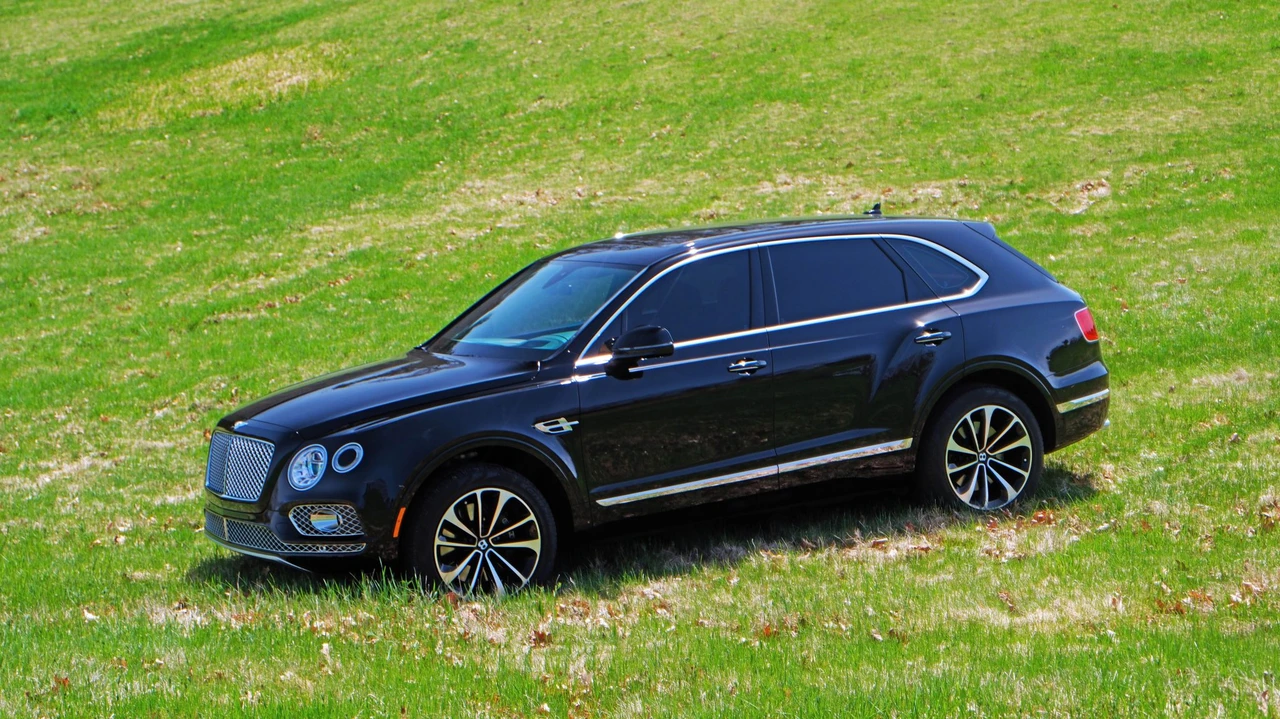 2018 Bentley Bentayga - Image 16 of 31