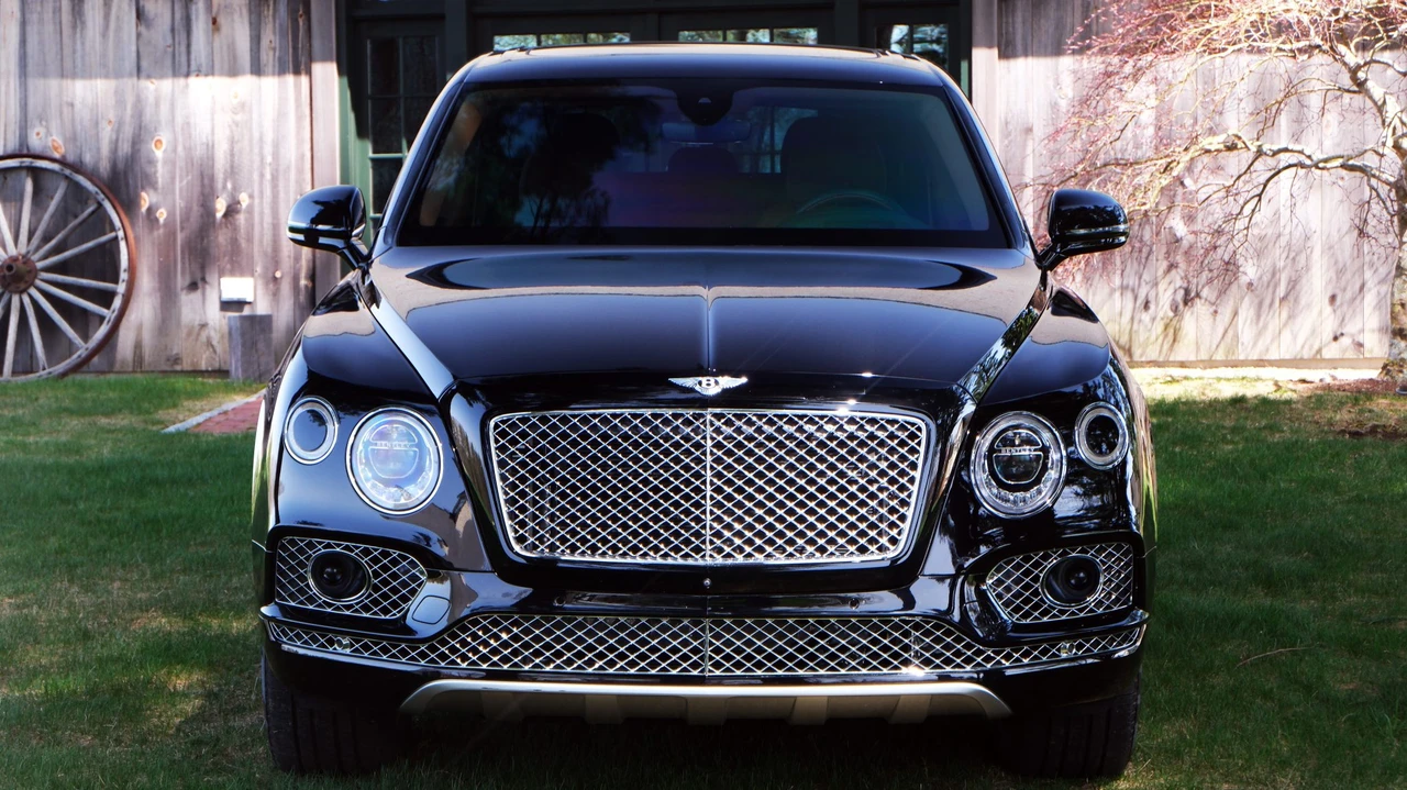 2018 Bentley Bentayga - Image 3 of 31