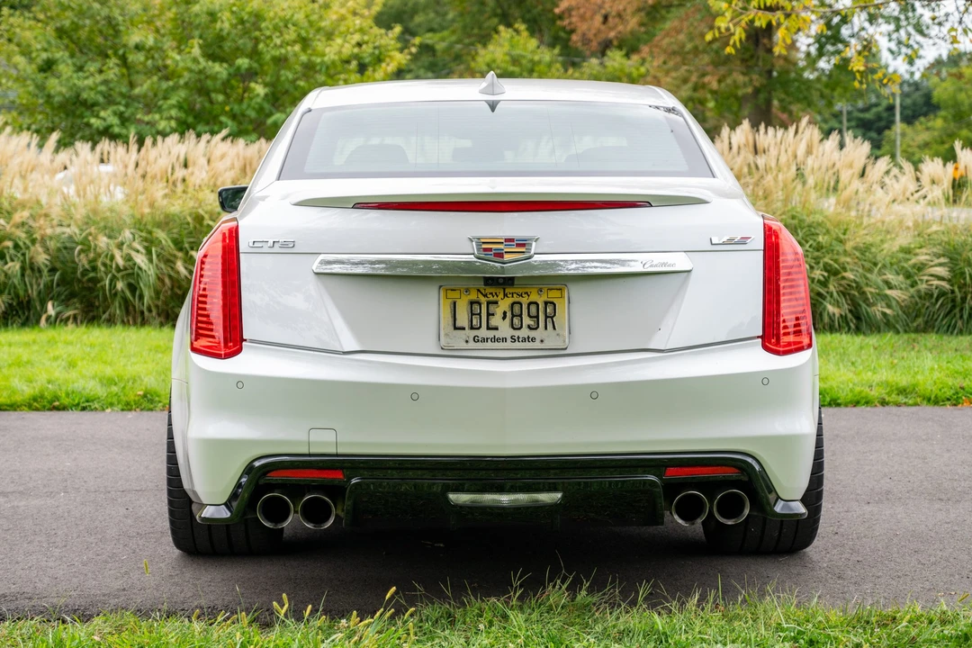 2018 Cadillac CTS-V 3rd Gen - Image 7 of 31
