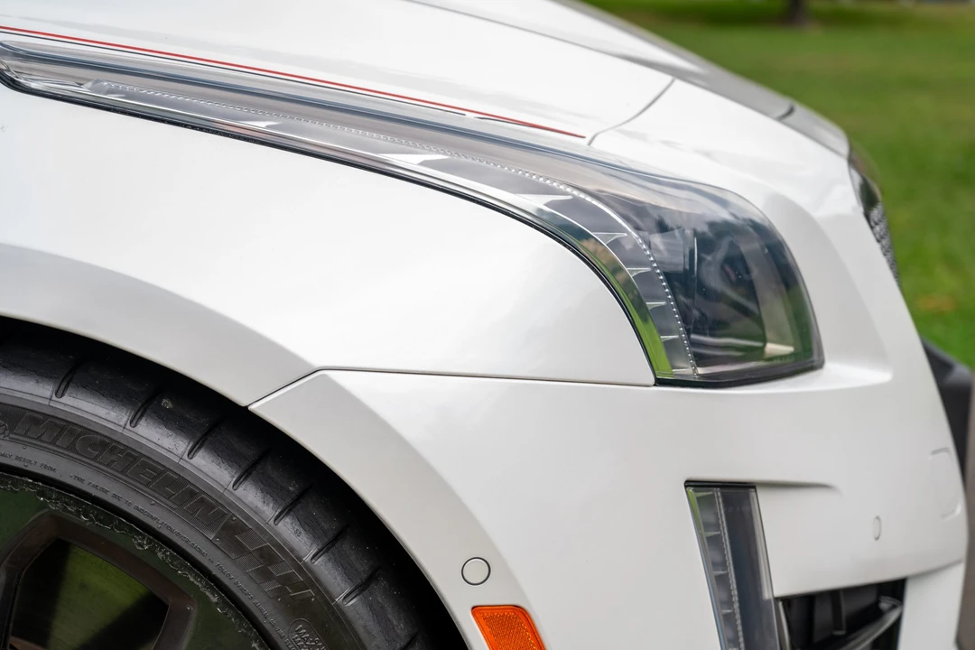 2018 Cadillac CTS-V 3rd Gen - Image 17 of 31