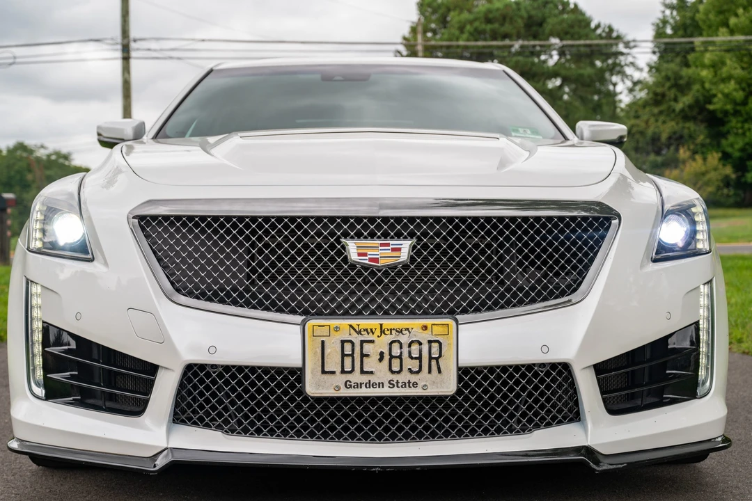 2018 Cadillac CTS-V 3rd Gen - Image 26 of 31