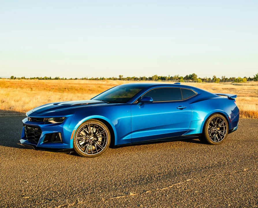 2018 Chevrolet Camaro ZL1 6th Gen - Image 6 of 31