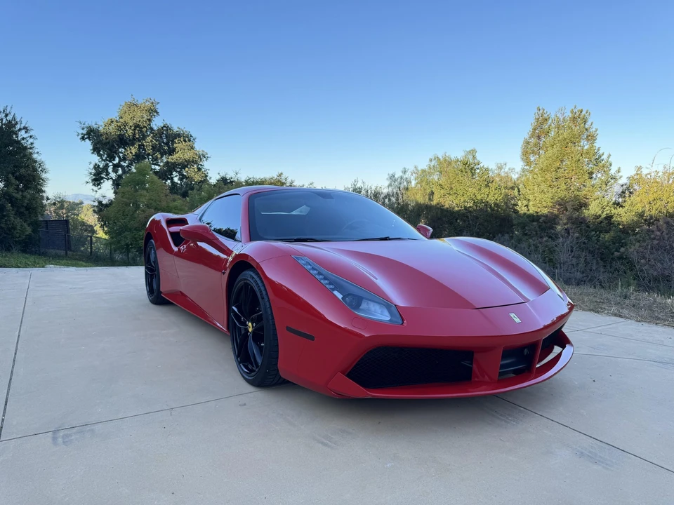 2018 Ferrari 488 Spider - Image 29 of 31