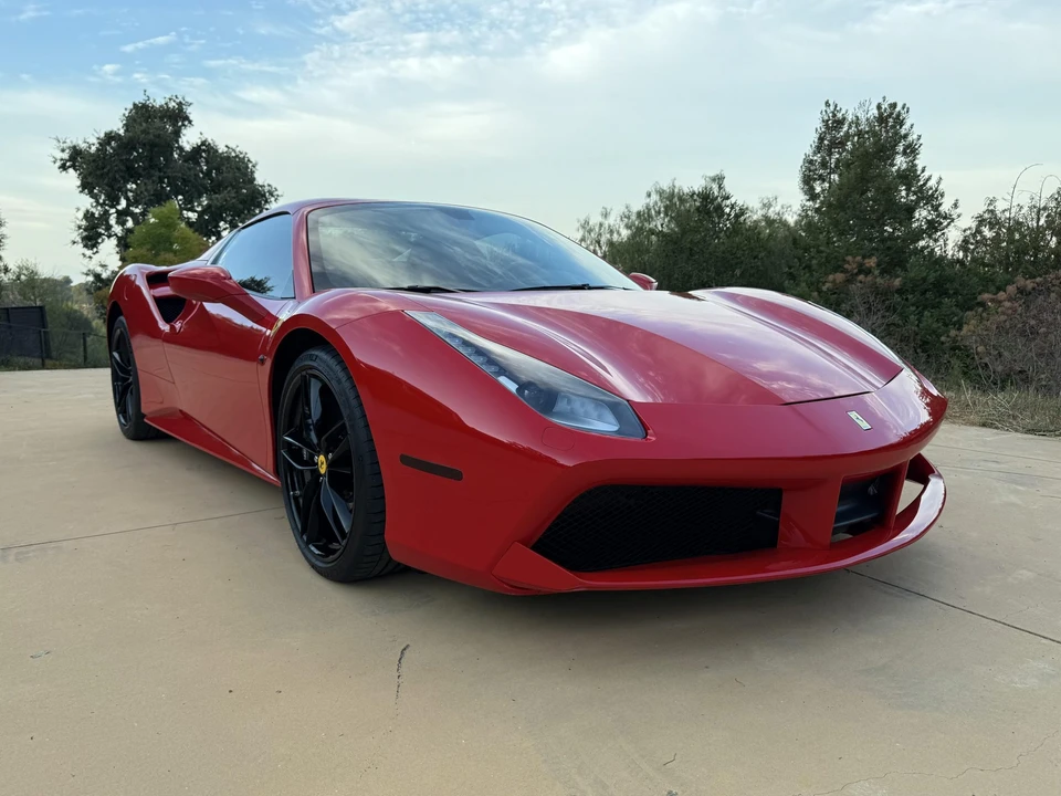 2018 Ferrari 488 Spider - Image 31 of 31