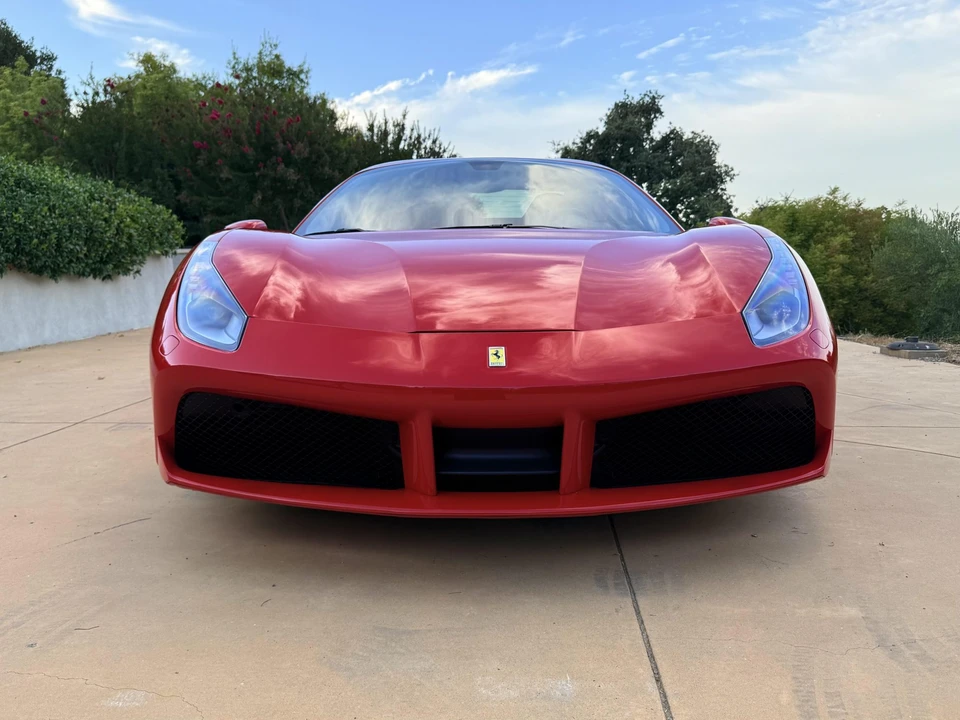 2018 Ferrari 488 Spider - Image 27 of 31