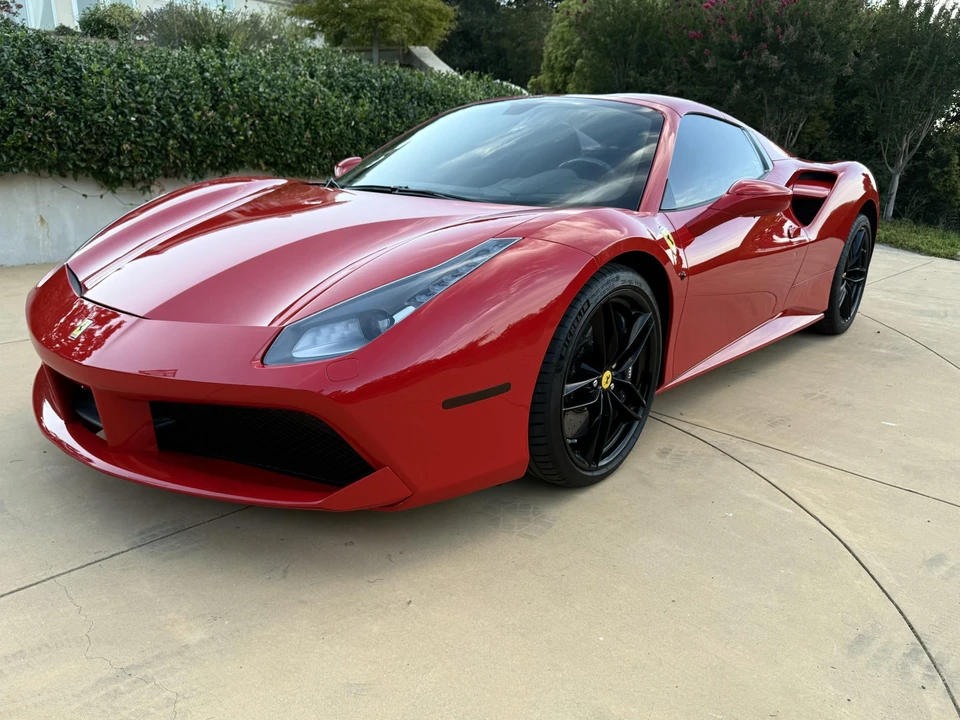 2018 Ferrari 488 Spider - Image 26 of 31