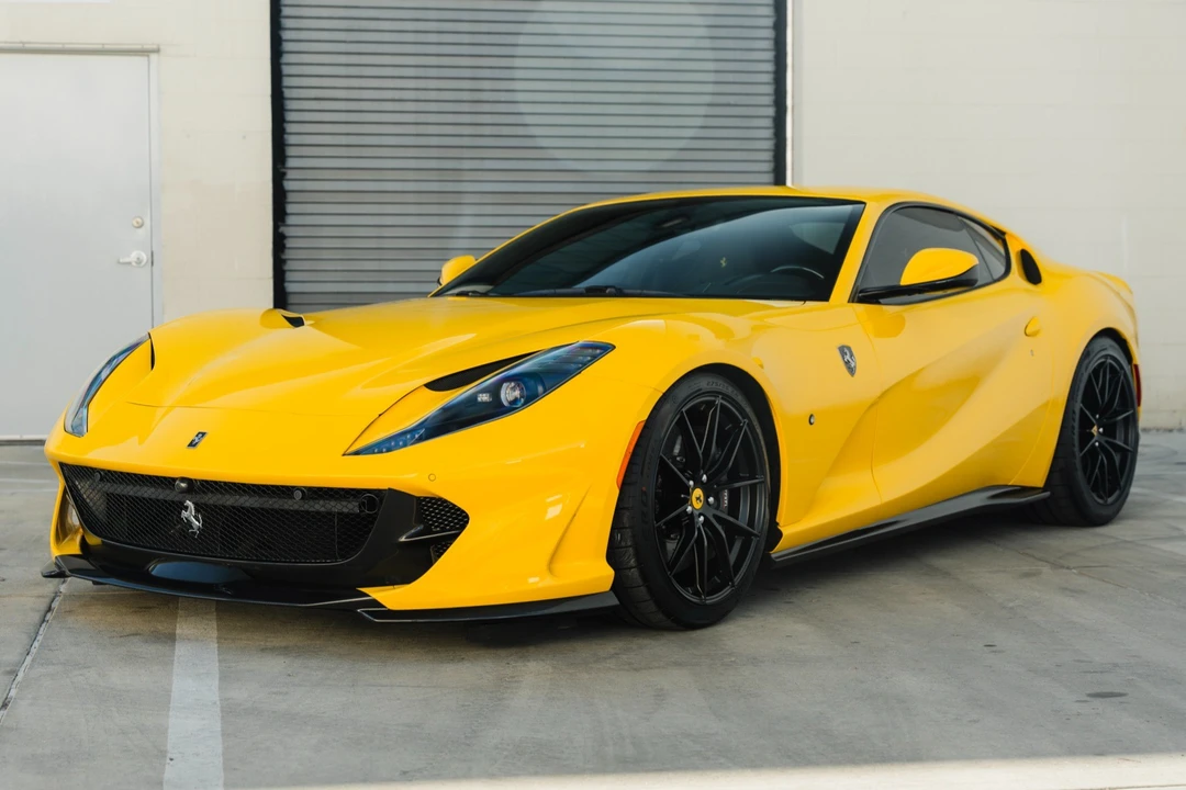 2018 Ferrari 812 Superfast - Image 1 of 31