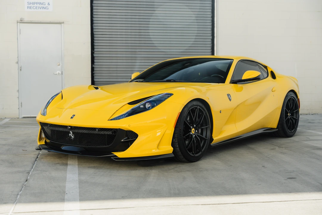 2018 Ferrari 812 Superfast - Image 2 of 31