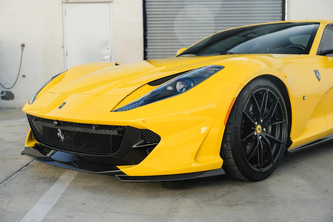 2018 Ferrari 812 Superfast - Image 12 of 31