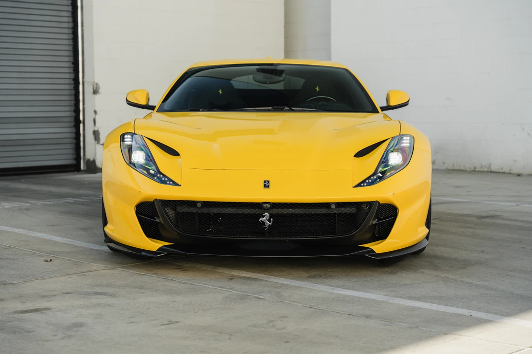2018 Ferrari 812 Superfast - Image 4 of 31