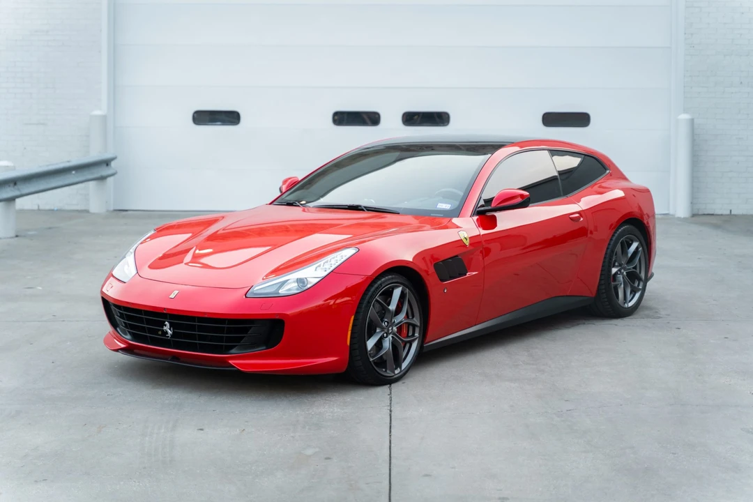 2018 Ferrari GTC4Lusso T - Image 2 of 31