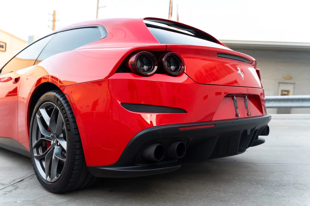 2018 Ferrari GTC4Lusso T - Image 22 of 31