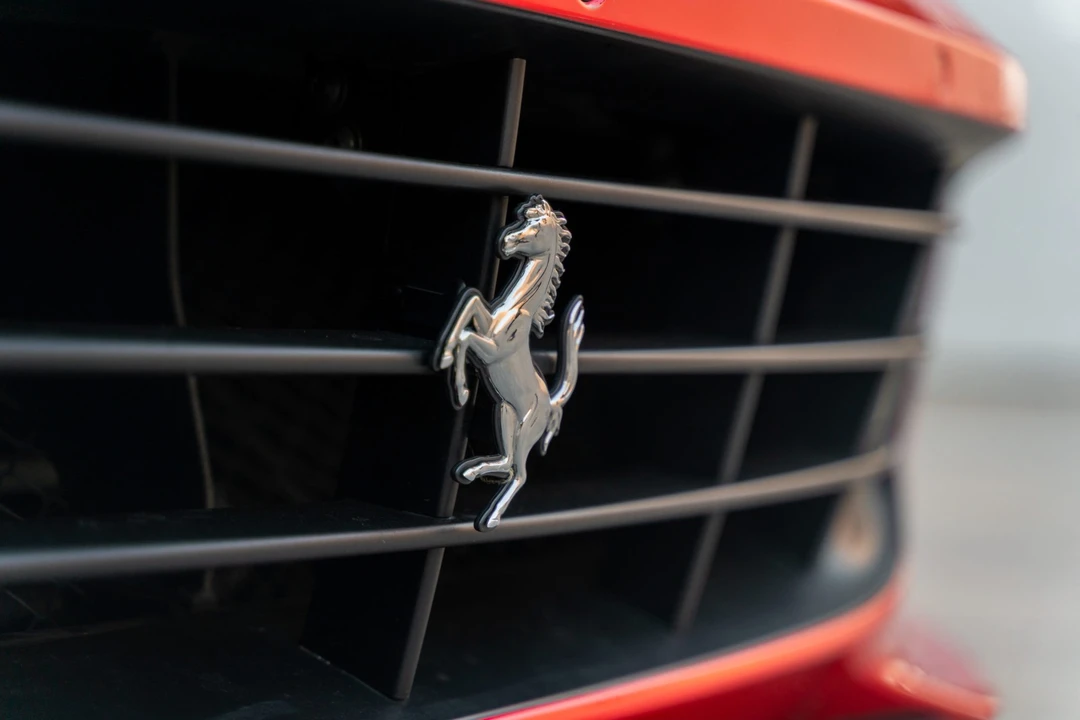 2018 Ferrari GTC4Lusso T - Image 15 of 31