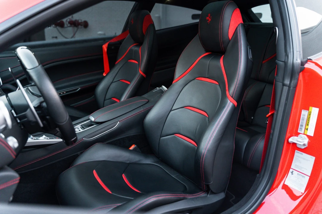 2018 Ferrari GTC4Lusso T - Image 27 of 31