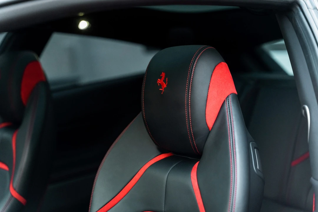 2018 Ferrari GTC4Lusso T - Image 28 of 31