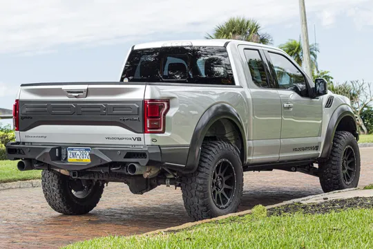 2018 Ford F-150 Raptor 13th Gen - Image 4 of 31