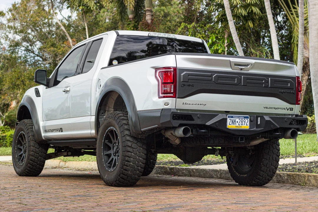 2018 Ford F-150 Raptor 13th Gen - Image 7 of 31