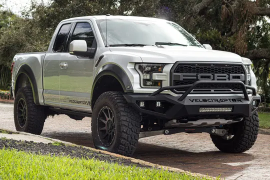 2018 Ford F-150 Raptor 13th Gen - Image 2 of 31