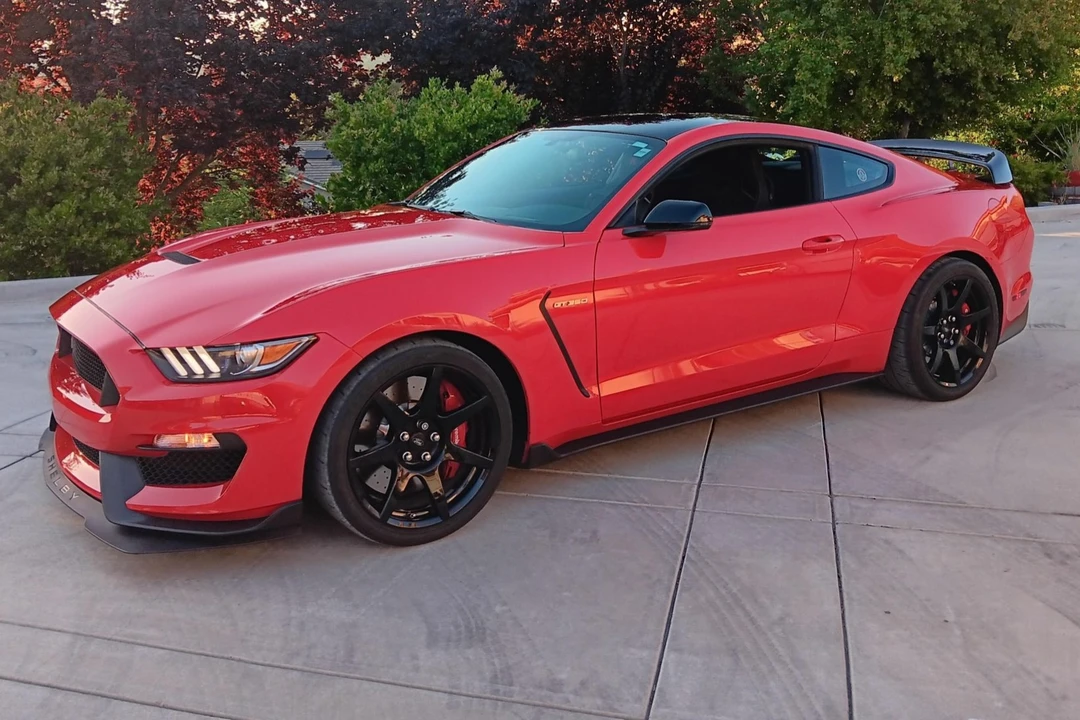 2018 Ford S550 Shelby Mustang GT350R - Image 3 of 31