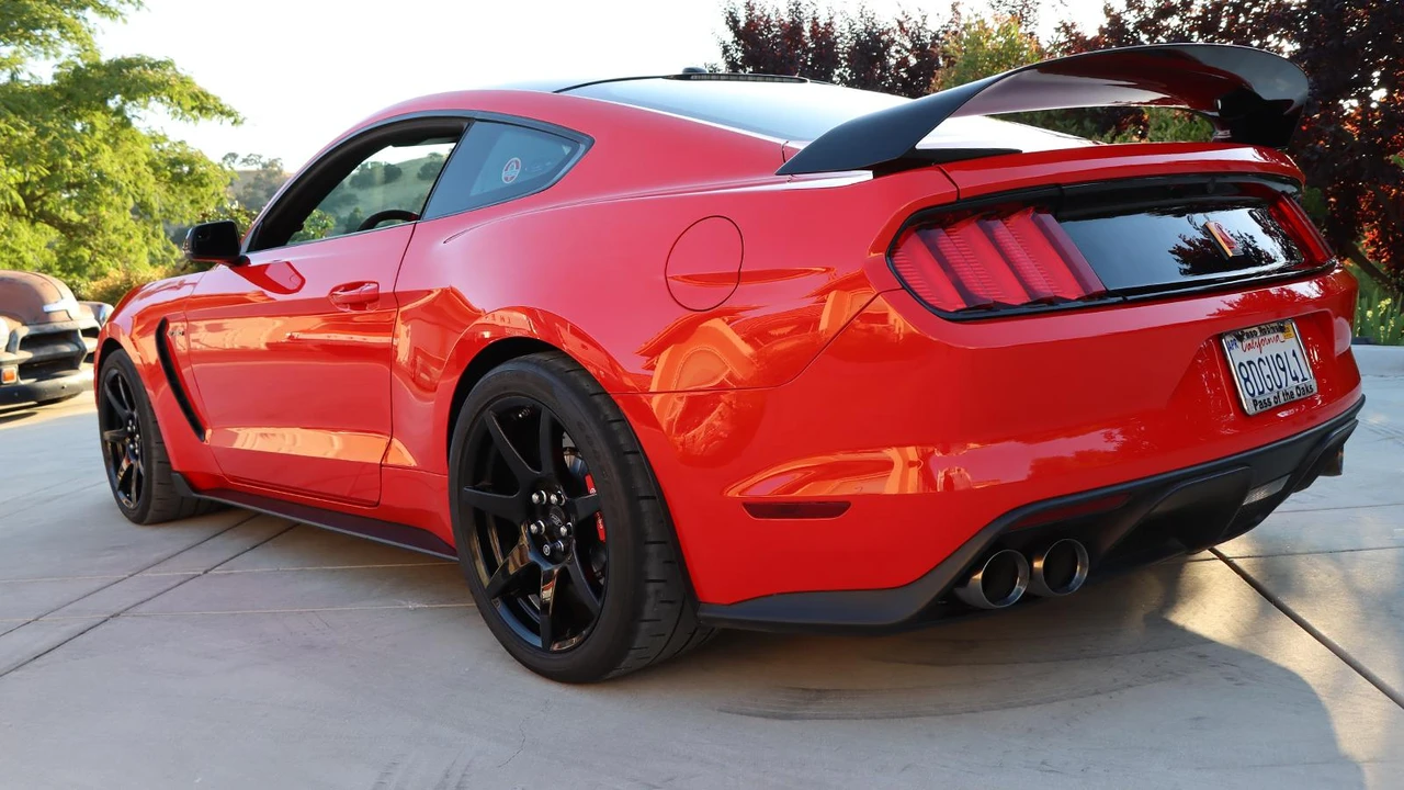 2018 Ford S550 Shelby Mustang GT350R - Image 13 of 31