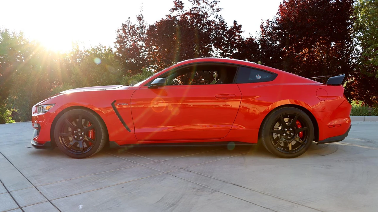 2018 Ford S550 Shelby Mustang GT350R - Image 14 of 31