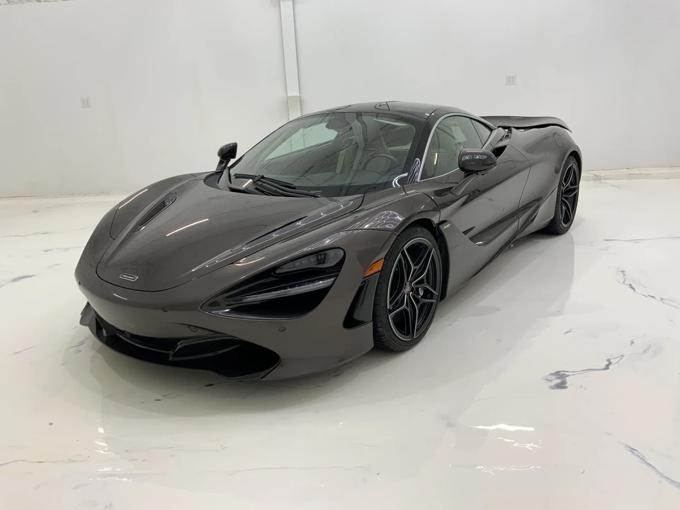 2018 McLaren 720S - Image 3 of 31
