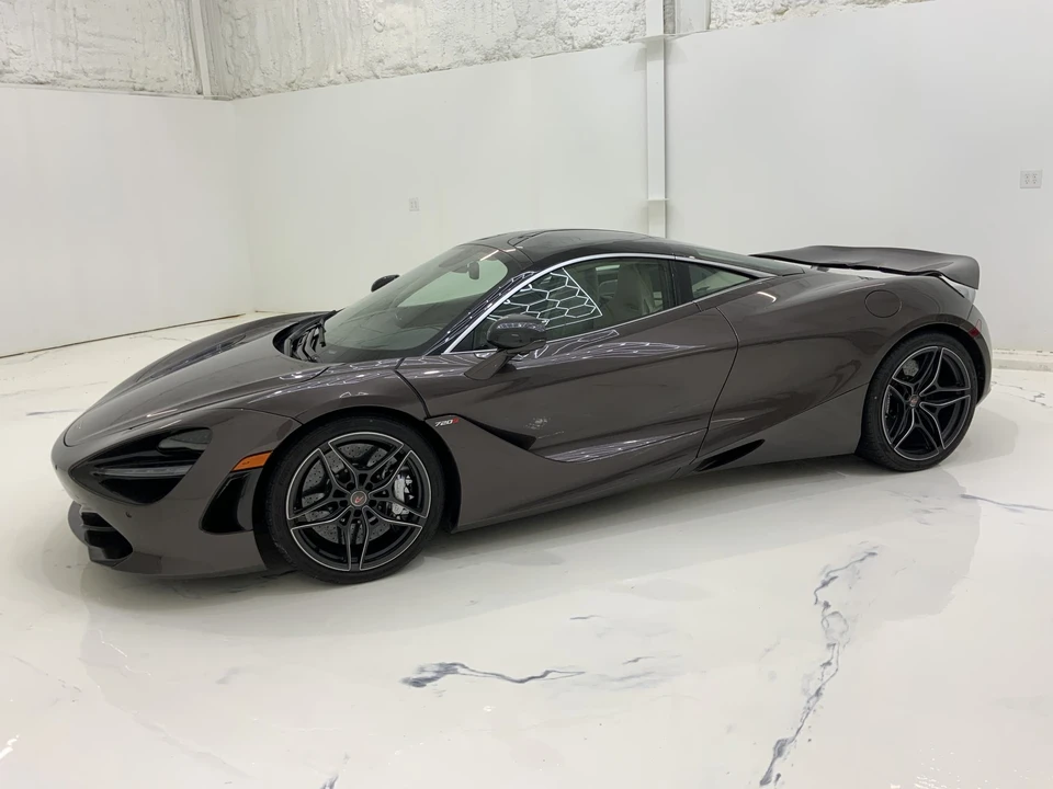2018 McLaren 720S - Image 2 of 31