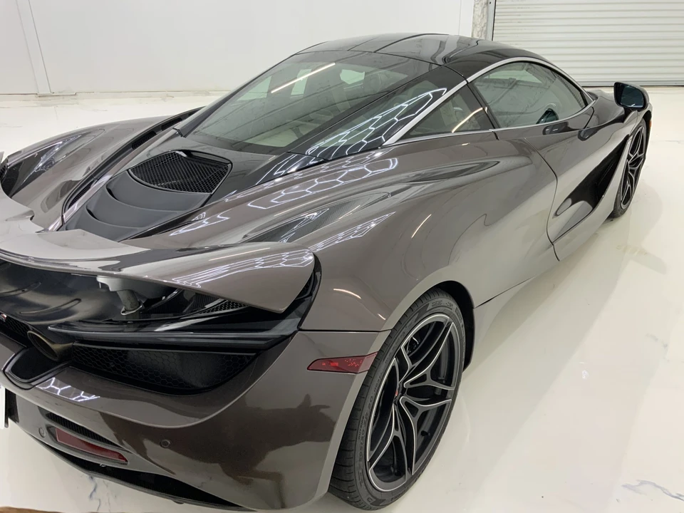 2018 McLaren 720S - Image 21 of 31