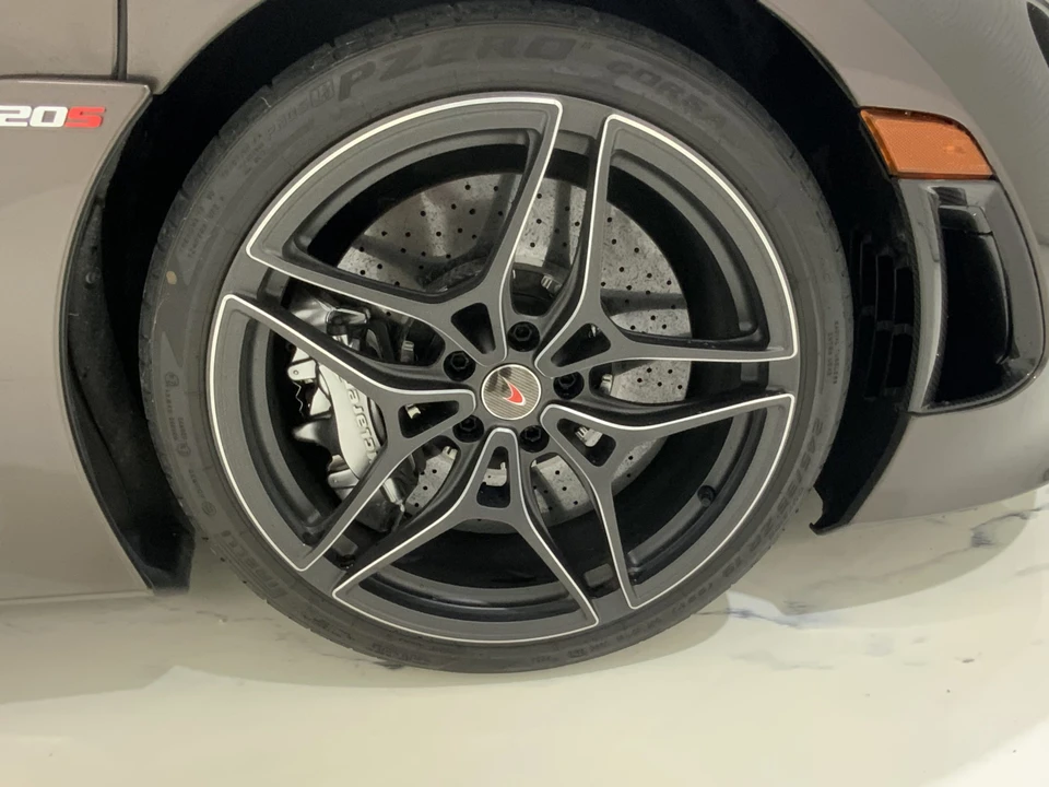 2018 McLaren 720S - Image 31 of 31