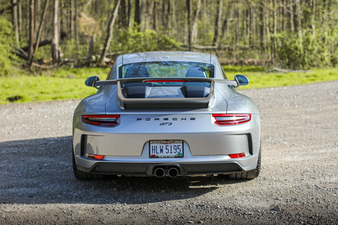 2018 Porsche 991 GT3 - Image 19 of 31