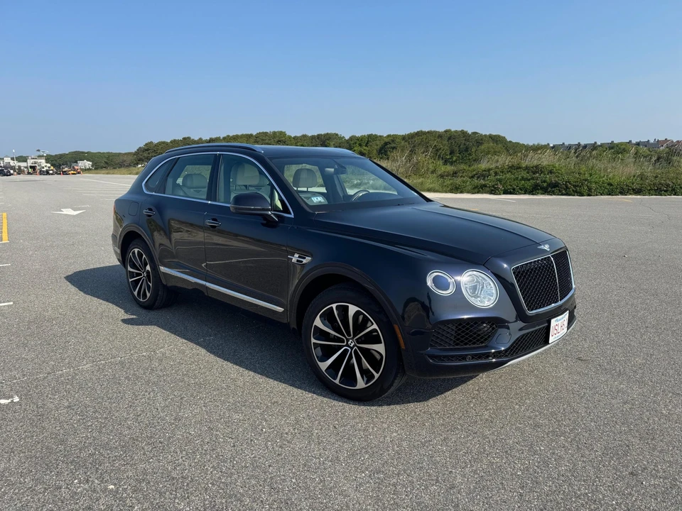2019 Bentley Bentayga - Image 5 of 31