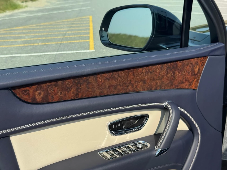 2019 Bentley Bentayga - Image 24 of 31