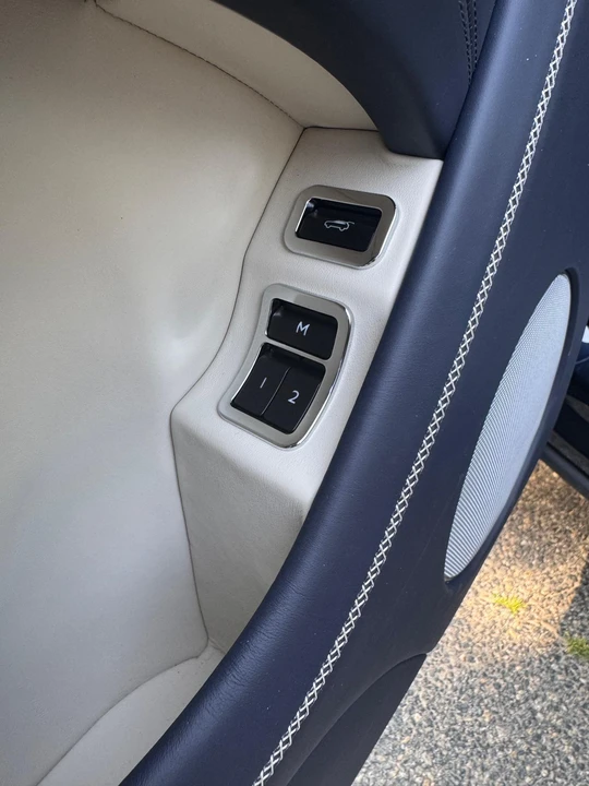 2019 Bentley Bentayga - Image 28 of 31