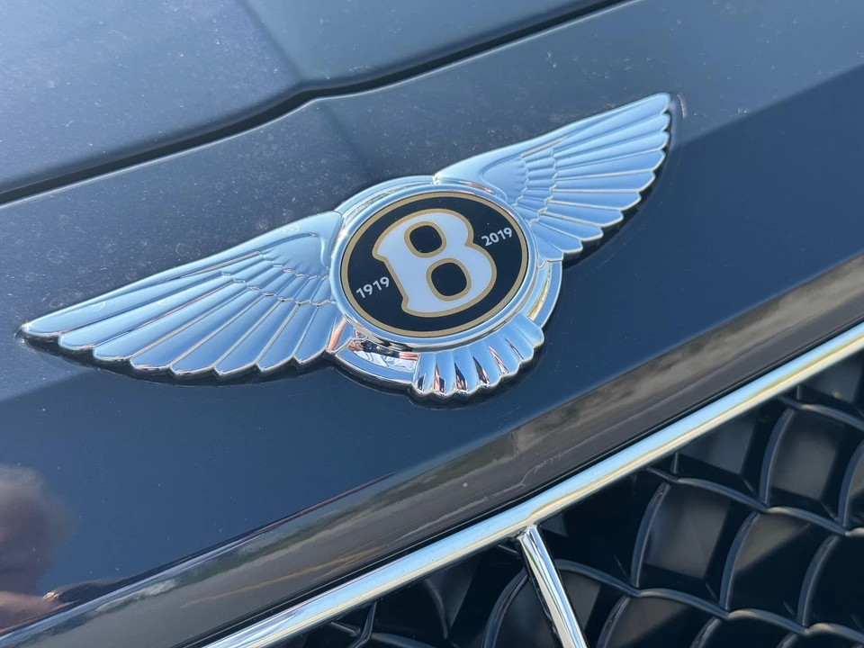 2019 Bentley Bentayga - Image 16 of 31