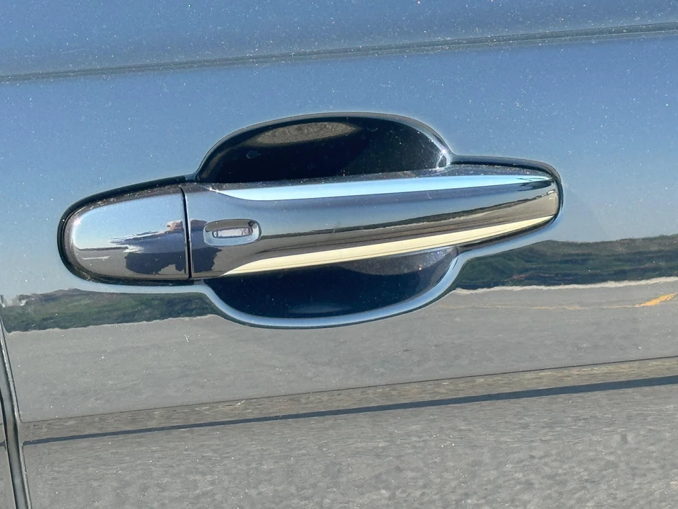 2019 Bentley Bentayga - Image 15 of 31