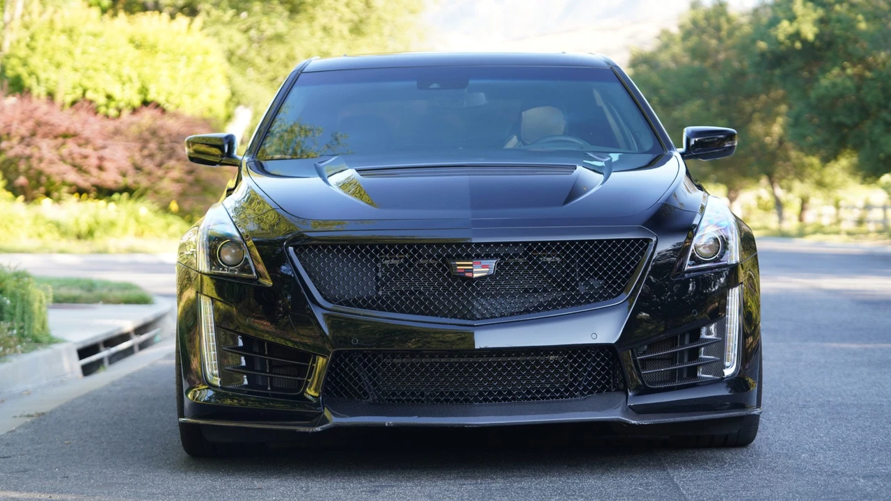2019 Cadillac CTS-V 3rd Gen - Image 4 of 31