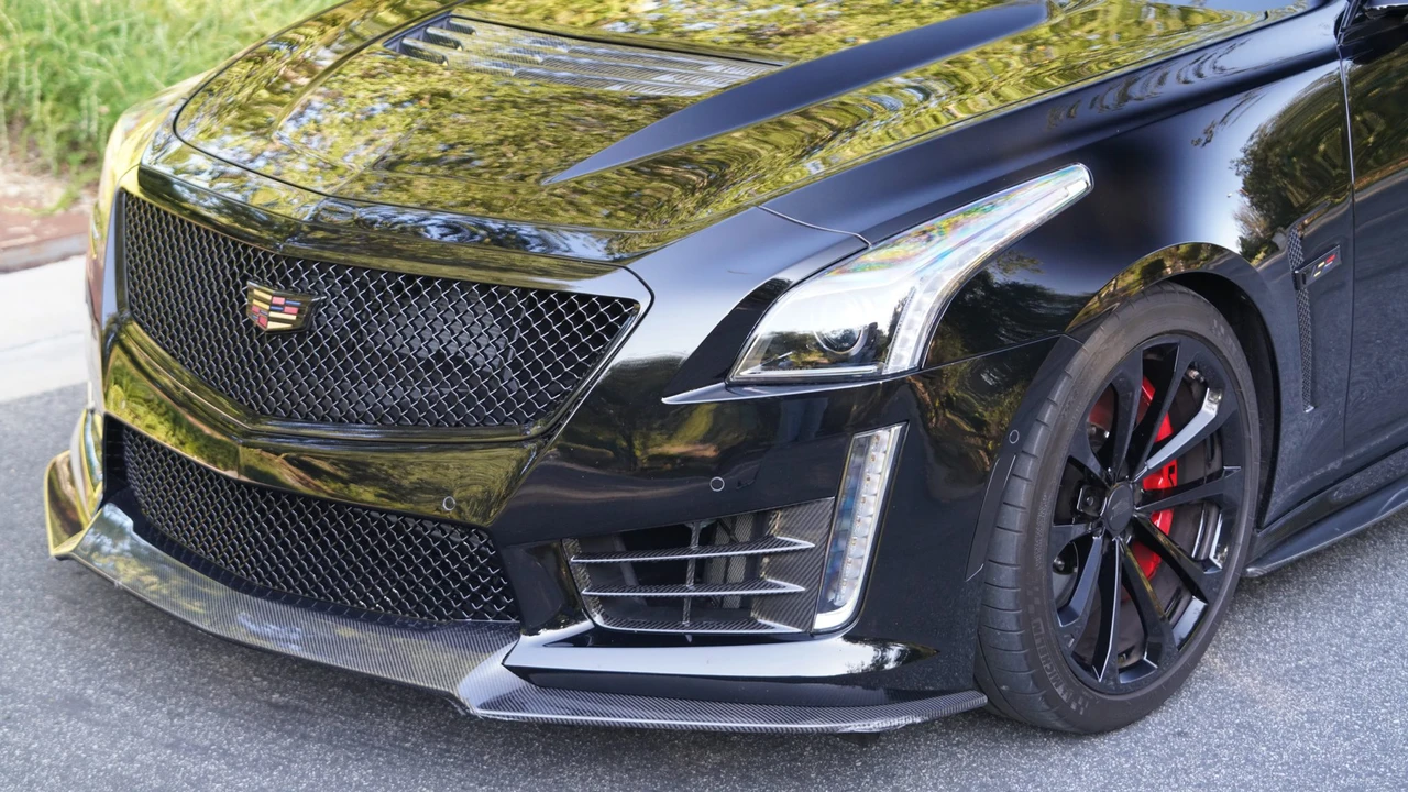 2019 Cadillac CTS-V 3rd Gen - Image 17 of 31