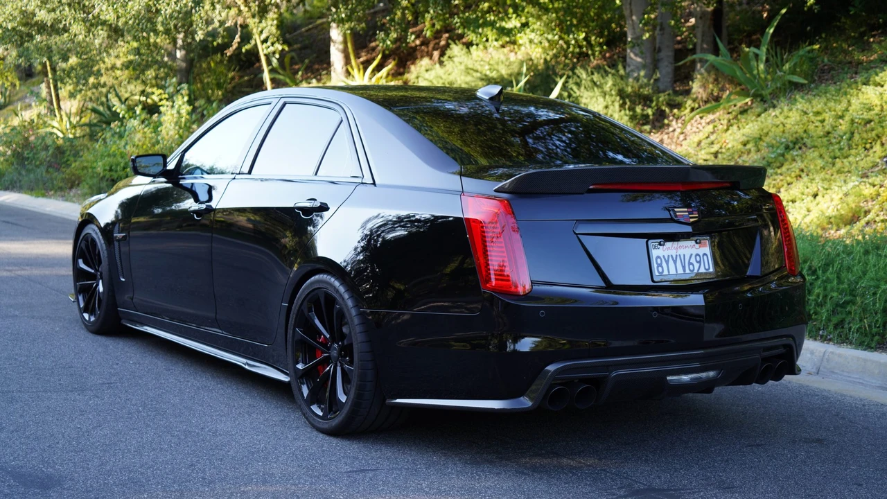 2019 Cadillac CTS-V 3rd Gen - Image 10 of 31