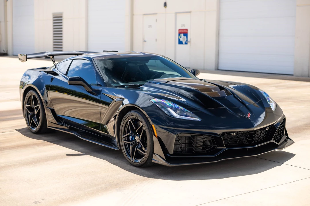 2019 Chevrolet Corvette C7 ZR1 - Image 2 of 31