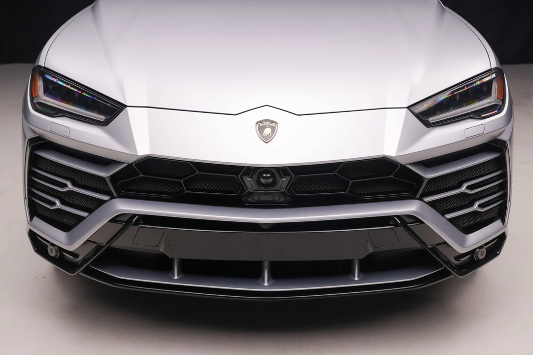 2019 Lamborghini Urus - Image 27 of 31
