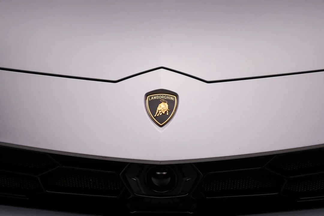2019 Lamborghini Urus - Image 28 of 31