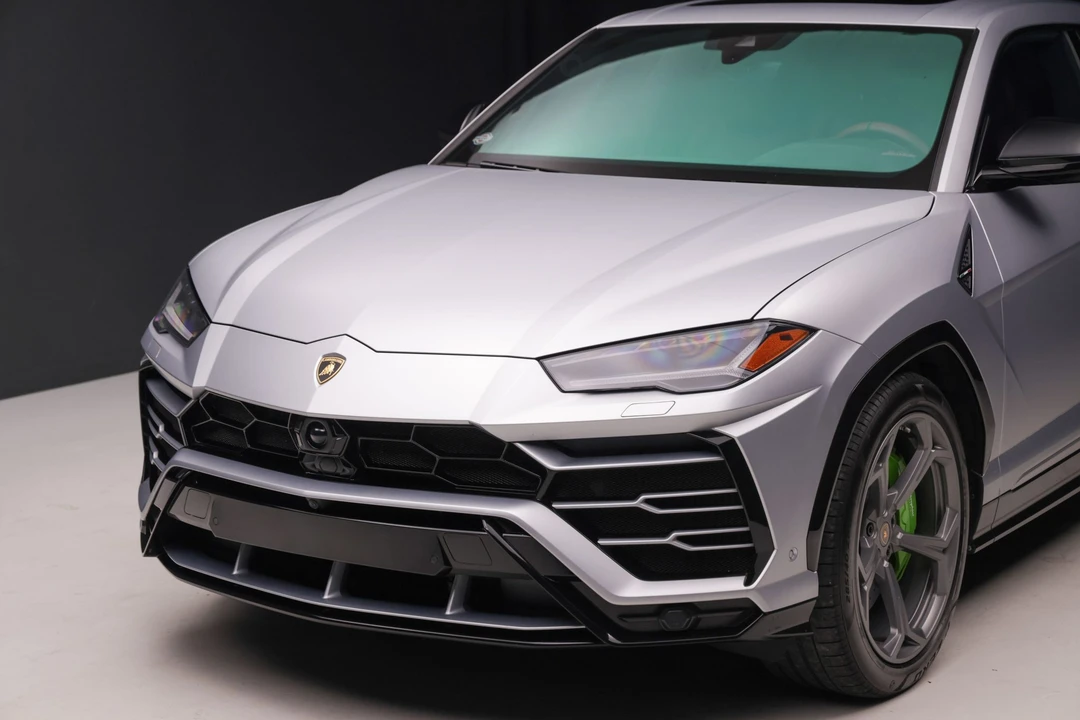 2019 Lamborghini Urus - Image 29 of 31