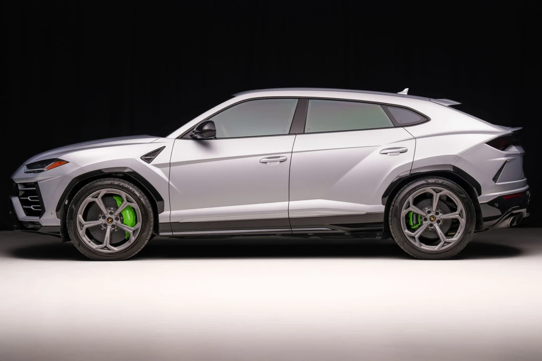 2019 Lamborghini Urus - Image 4 of 31
