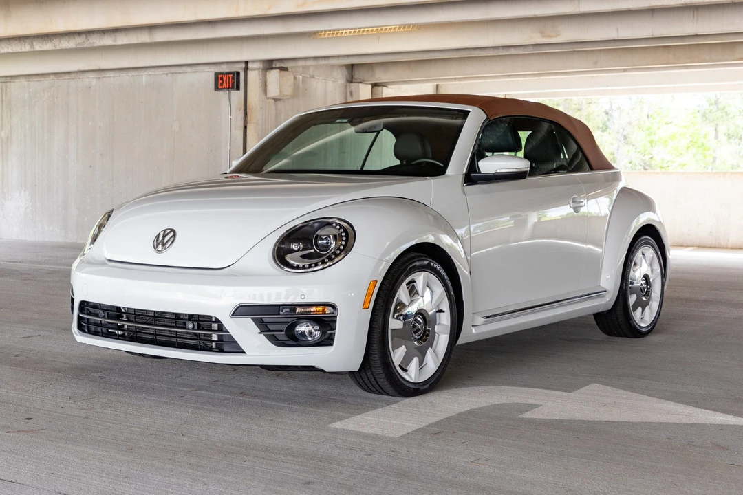 2019 Volkswagen A5 Beetle - Image 10 of 31