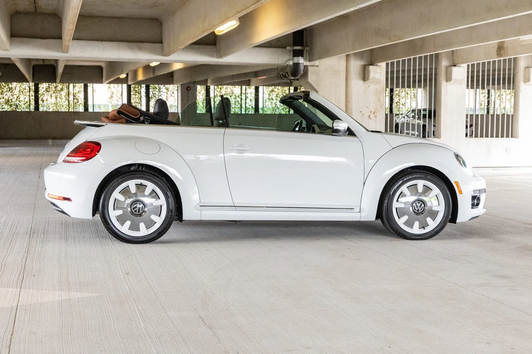 2019 Volkswagen A5 Beetle - Image 7 of 31