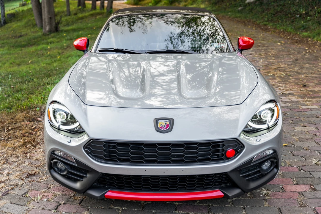 2020 Fiat 124 Spider - Image 17 of 31