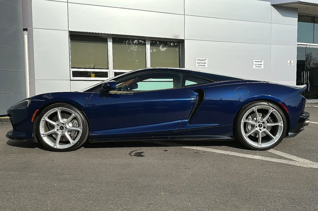 2020 McLaren GT - Image 3 of 6
