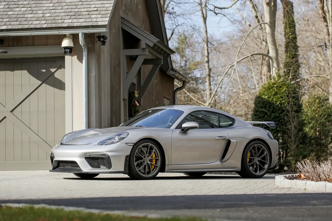 2020 Porsche 718 Cayman GT4 - Image 3 of 6