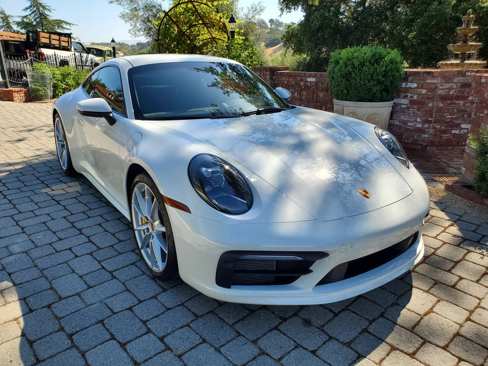2020 Porsche 992 Carrera - Image 4 of 31